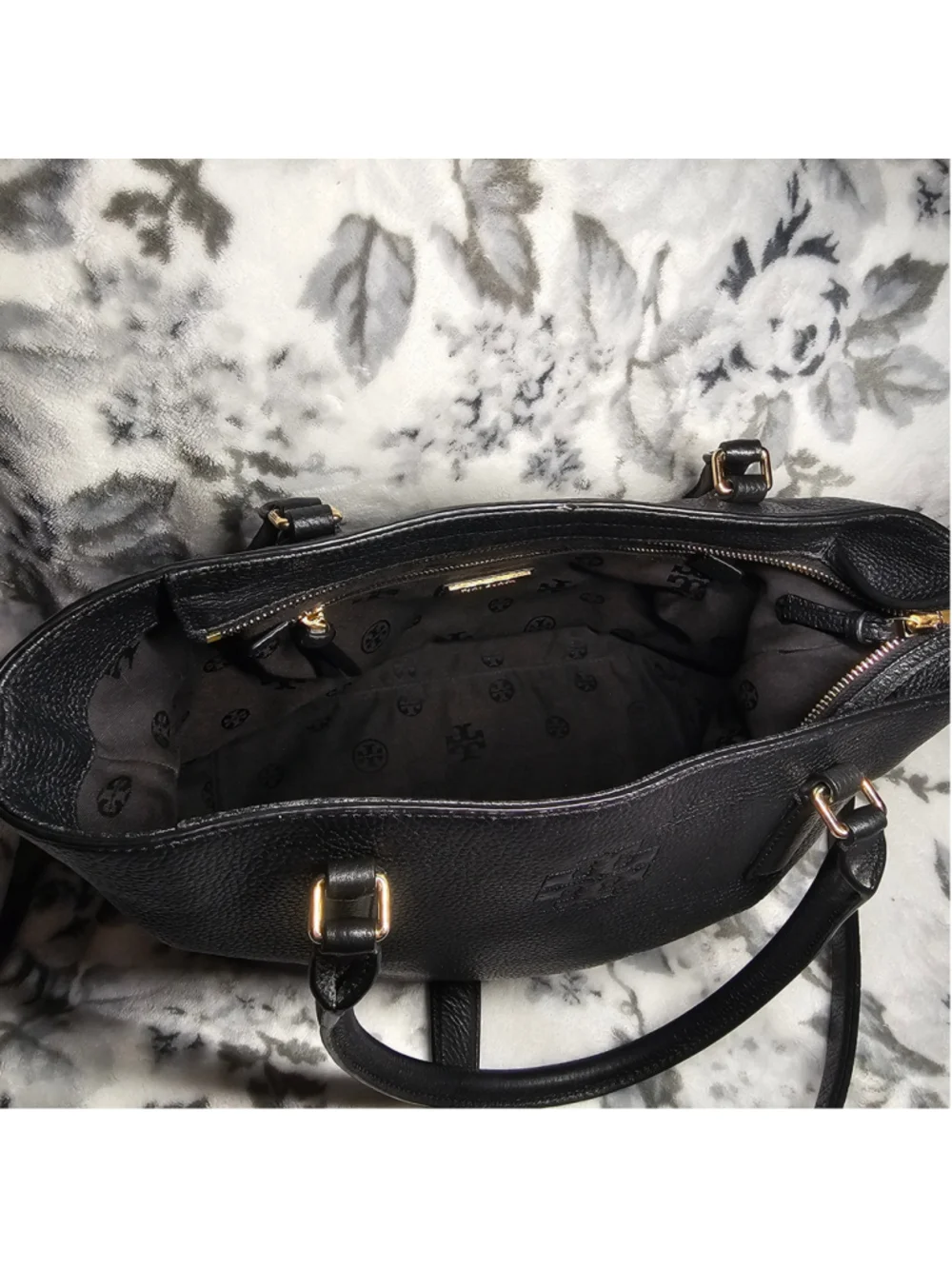 Tory Burch Black Pebbled Leather Britten Convertible Tote Bag